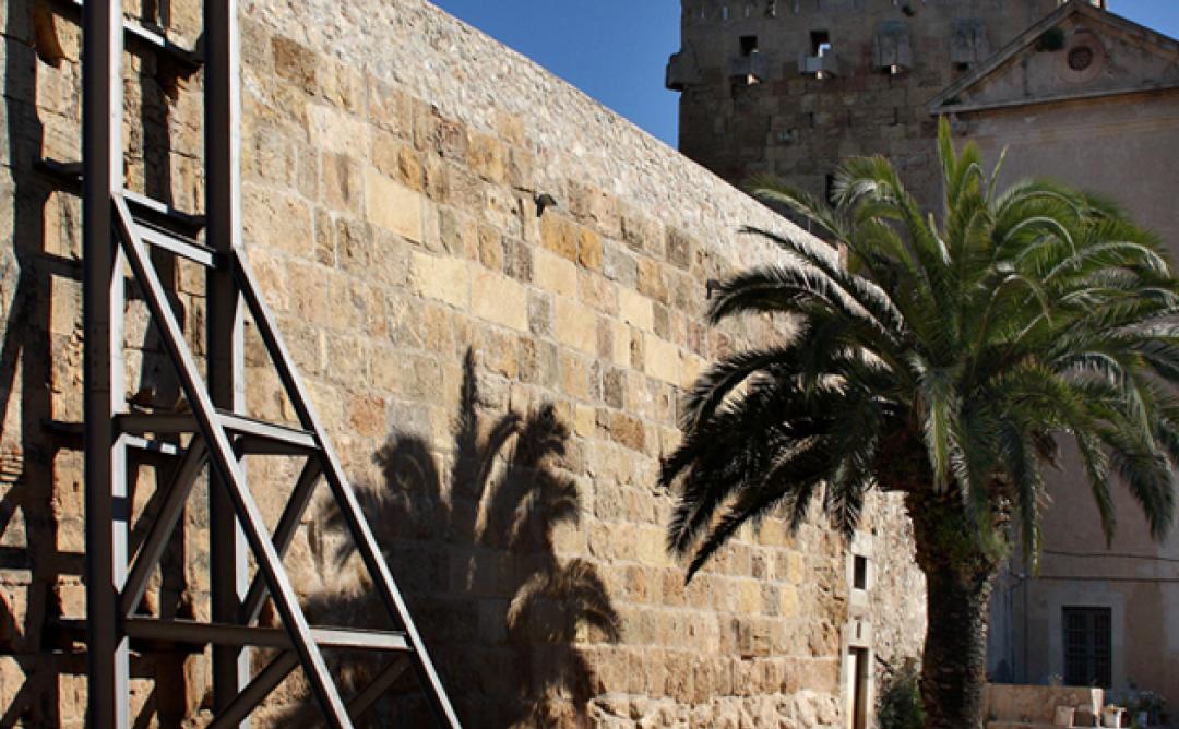 Restauració de la Muralla de Tarragona. Projecte presentat a la Mostra d’Arquitectura del Camp de Tarragona. Arquitectes: Joan Gavaldà, Joan Figuerola i Jordi Romera. Foto: © Joan Forns